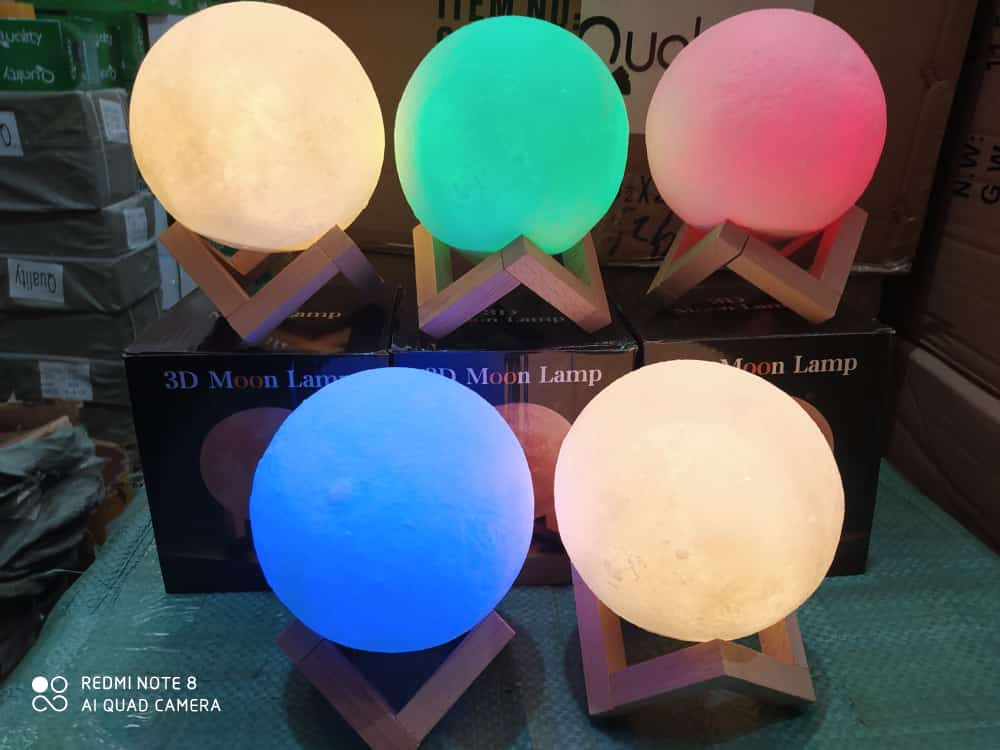 Lámpara luna 15cm 3d luz led multicolor - Imagen 3